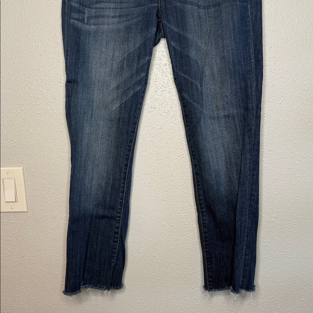 Lucky Brand Women's Regular Inseam Vtg Straight Crop Low Rise Jeans Size 8 - Picture 4 of 6
